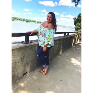 Meet your Posher, Allyson